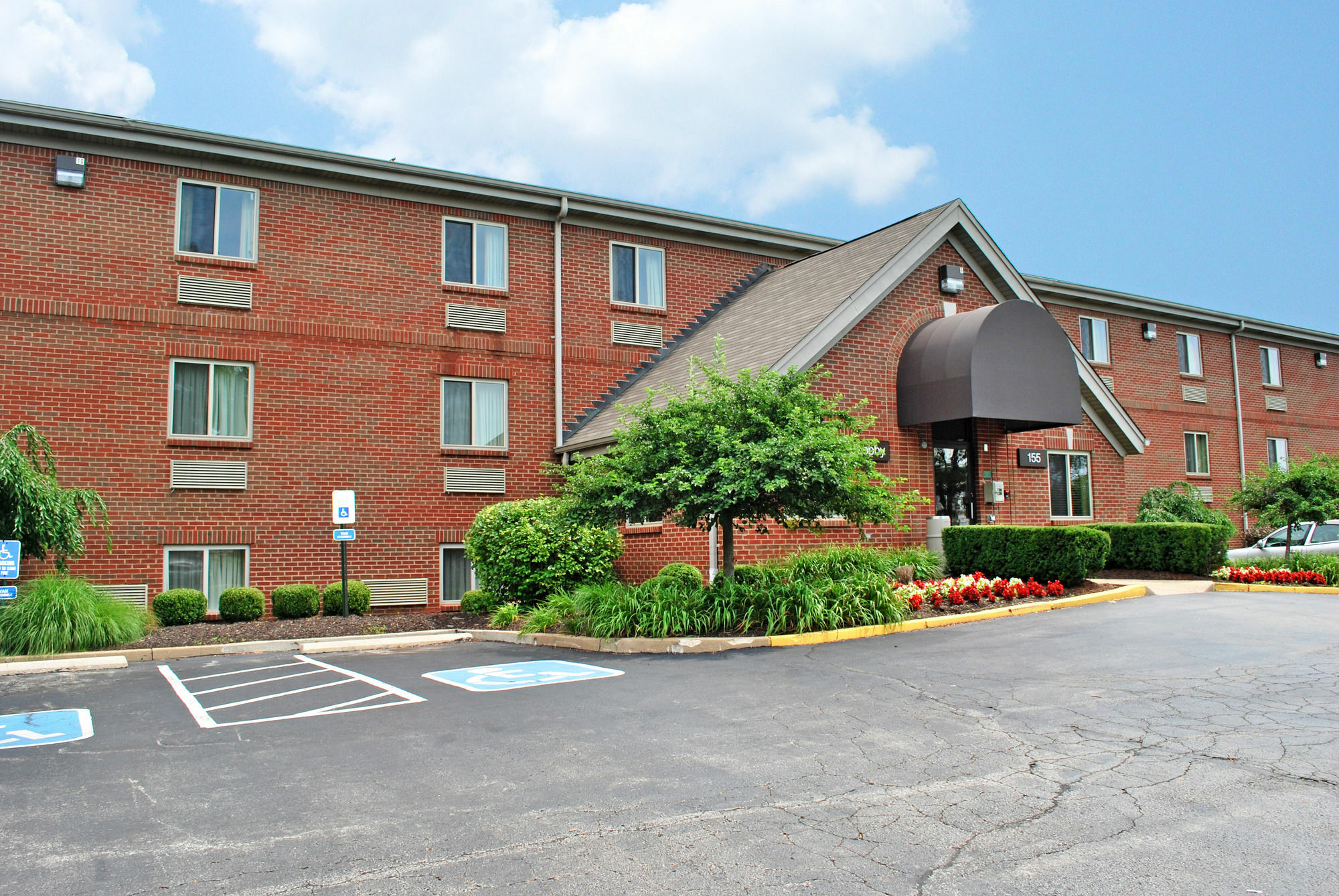 Welcome Suites Hazelwood Extended Stay Hotel Eksteriør bilde